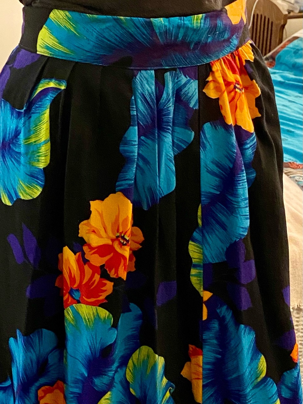 Worthington vintage cotton midi skirt lists sz 13 but fits 10 based on waist.